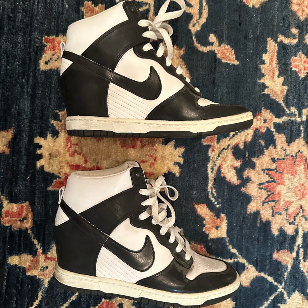 slight skufs but overall good condition